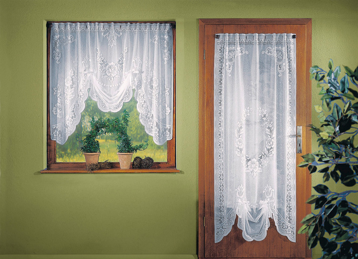 Klassisk - Fönsterdekoration med stavgång, i storlek 022 (Butik, M-form H100xW120 cm) till 172 (dörrförvaring, H180xB 90 cm), i färg VIT Utsikt 1
