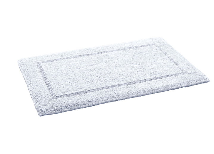 Badrumsinredning - Vändbart badrumsset tillverkat av 100 % bomull, i storlek 100 (Halvrund matta, 50x 80 cm) till 110 (vägghängd WC-stol, 2-delad), i färg VIT Utsikt 1