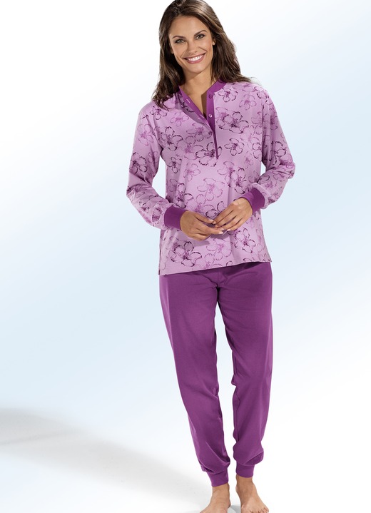 Lång- & kortärmade pyjamasar - Pyjamas, långa ärmar med knappslå och muddar, i storlek 036 till 054, i färg MAGNOLIA FÄRGERIGT