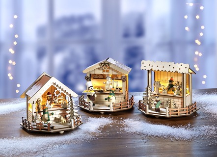Julmarknadsstånd i trä med LED-belysning