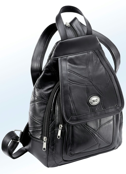 Väskor för kvinnor - Patchwork ryggsäck med magnetisk stängning, i färg SVART