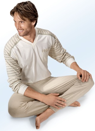 Götting V-ringad pyjamas med ärmslut, naturfiber
