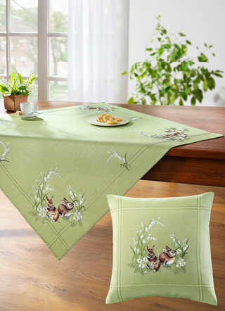 Bords- och rumsdekoration med blommor och gräsmotiv