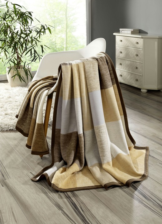 Hemtextil - gosig mjuk filt, i färg BEIGE Utsikt 1