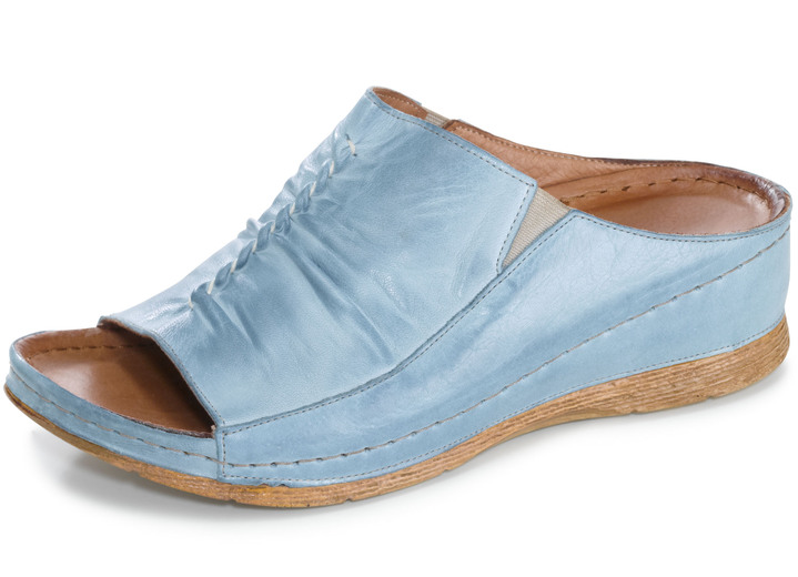 Sandaletter & slip in-skor - Slip-in-skor från Gemini med resårinfällningar i sidorna, i storlek 036 till 042, i färg LJUSBLÅ Utsikt 1