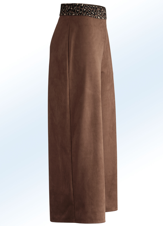 - Mjuka, flytande culottes i mockalook, i storlek 017 till 052, i färg COGNAC Utsikt 1