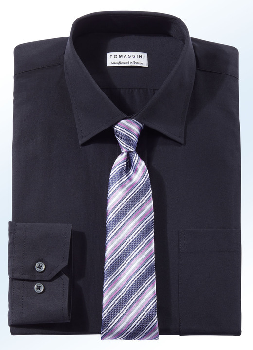 Businesskjortor - Skjorta med bröstficka i 5 färger och 2 ärmlängder, i storlek 038 till 048, i färg SVART Utsikt 1
