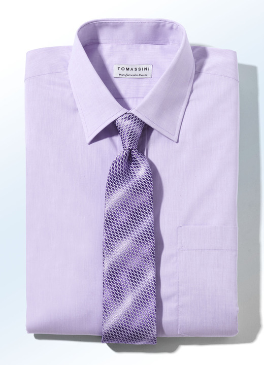Businesskjortor - Skjorta med kentkrage i 5 färger och 2 utföranden, i storlek 038 till 050, i färg LILA Utsikt 1