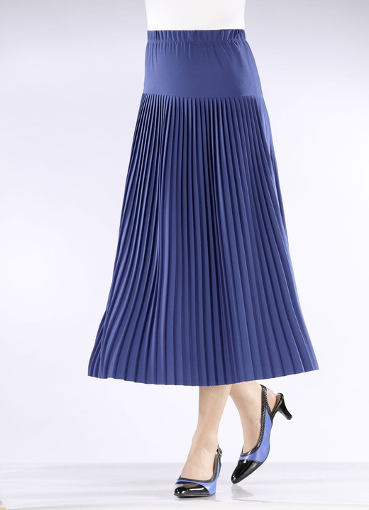 Enfärgad - Plisserad kjol med brett ok, i storlek 018 till 054, i färg KUNGSBLÅ Utsikt 1