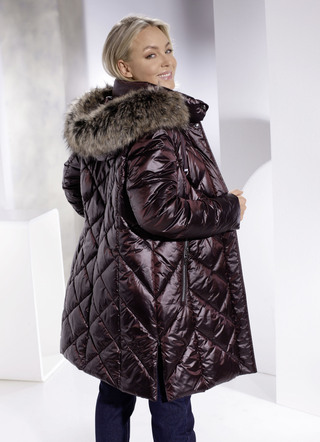 Kort rock med quiltade variationer