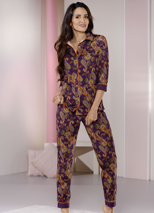 Lång- & kortärmade pyjamasar - Laurina-pyjamas med hellång knappslå, i storlek 036 till 054, i färg PLOMMOFÄRGIG