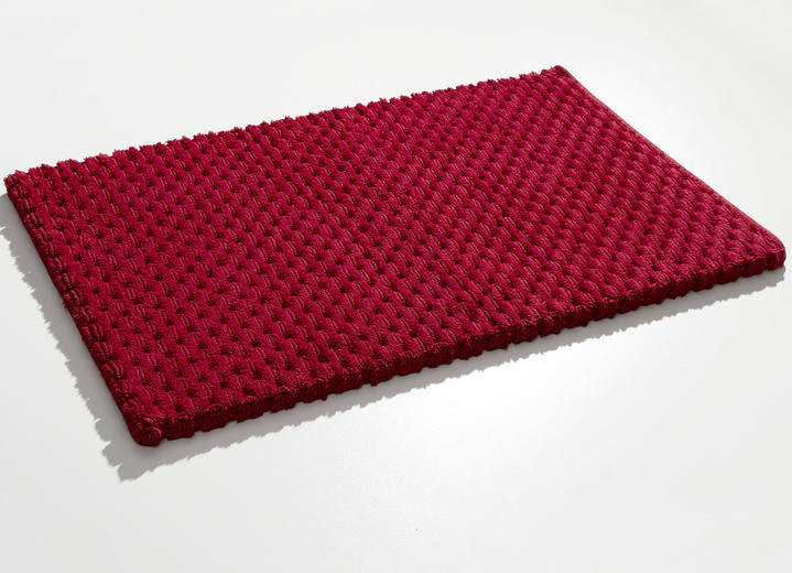 Badrumsinredning - Vändbar badrumsset, i storlek 100 (Halvrund matta, 50/ 80 cm) till 110 (vägghängd WC-stol, 2-delad), i färg BORDEAUX Utsikt 1
