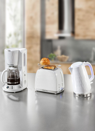 Russell Hobbs frukostserie Honeycomb i högglansig plast