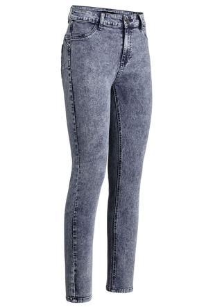 Ankellånga, figurformade jeans