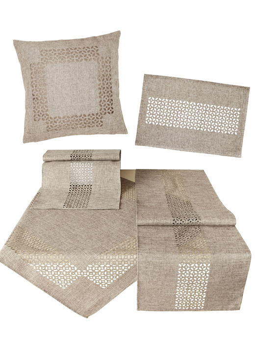 Prydnadskuddar & överdrag - Duk med dekorativ hålslagning, i storlek 135 (2x bordstablett, 30/45 cm) till 404 (örngott, 40/ 40 cm), i färg LJUSBRUN Utsikt 1