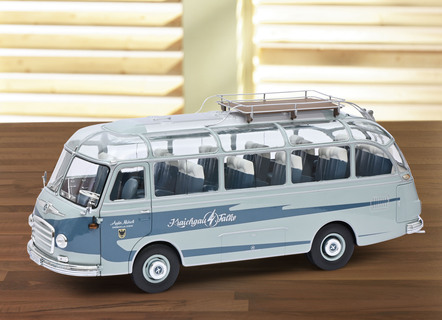 Schuco Setra S6 samlarmodell