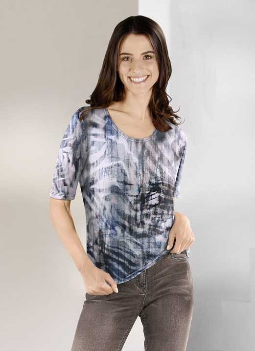 - Tilltalande topp av märket Klaus Modelle, i storlek 036 till 052, i färg JEAN BLUE-BLEU