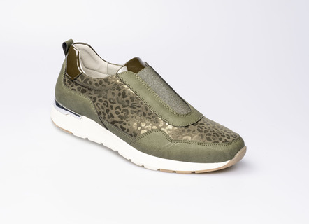Fashionabla stretchsneaker i leopardlook