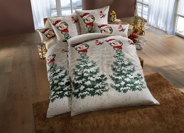 - Sänglinnesats i mjuk flanell, i storlek 111 (40x80 cm + 135x200 cm) till 115 (80x80 cm + 155x220 cm), i färg MULTICOLOR Utsikt 1