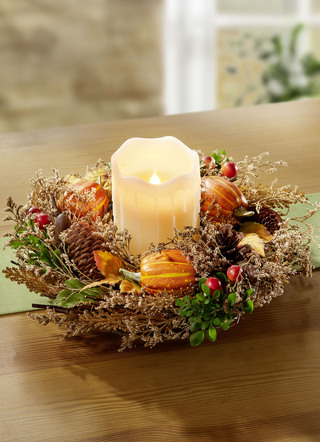 Naturlig krans med LED-ljus