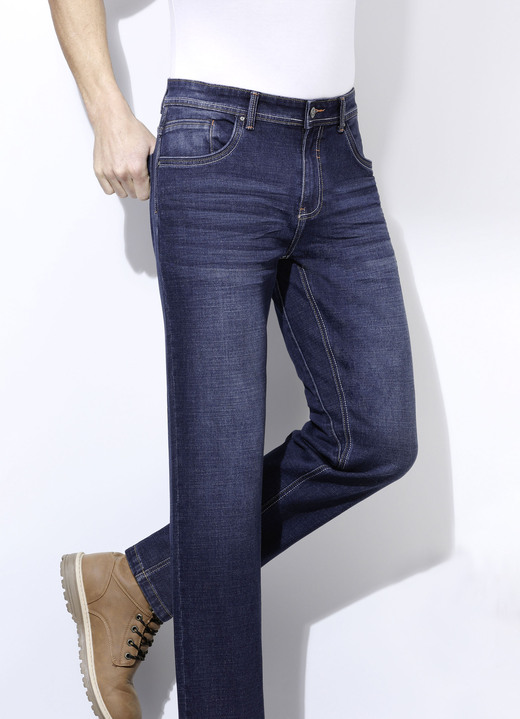 Jeans - Moderiktiga jeans i 3 färger, i storlek 024 till 060, i färg SVART-VITT Utsikt 1