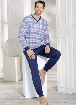 Pyjamas med V-ringning och muddar