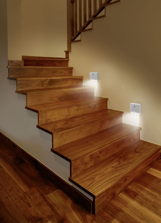 LED-sensorlampa, set om 2, från EASYmaxx