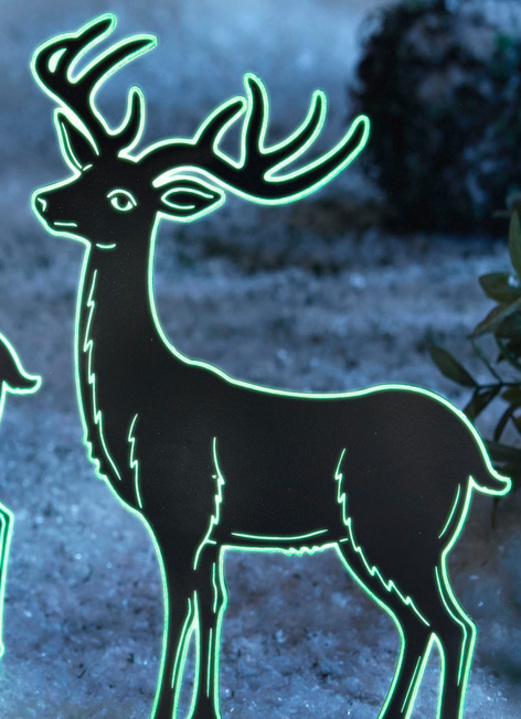 - Noctilucent hjortsilhuetter i metall, i färg SVART, I utförande Se framåt Utsikt 1
