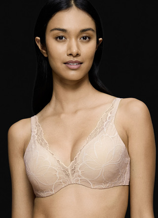 Triumph Body MakeUp Illusion Spets-BH med flexibla komfortbyglar
