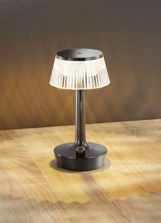 LED-bordslampa med kristalleffekt