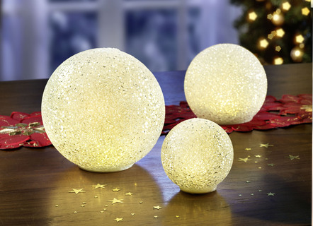 Batteridriven LED-boll, set om 3