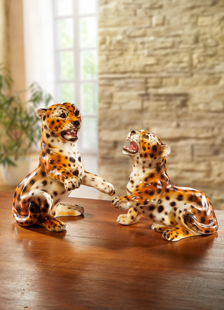 Handmålade leoparder i keramik