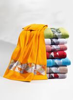 Chic frottéserie med tryckt jacquardkant 