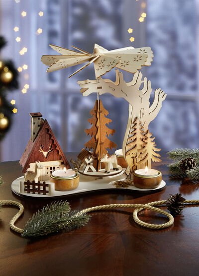 Bordspyramid av trä 