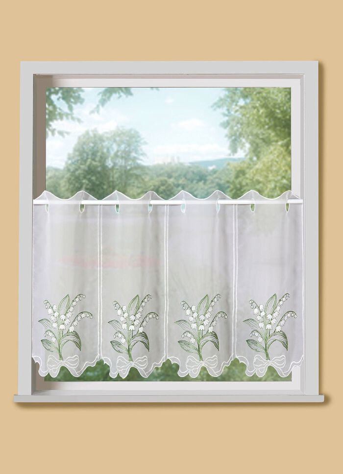 Korta persienner med st&aring;ngg&aring;ngar och b&ouml;jda &auml;ndar 