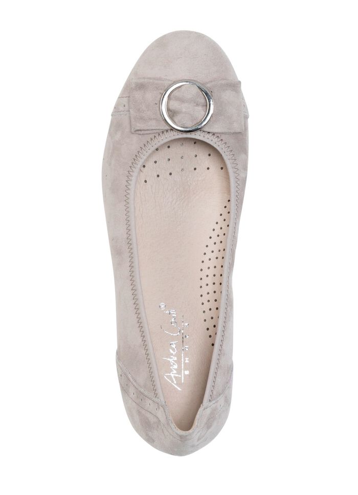 Andrea Conti, eleganta dampumps med res&aring;rband 