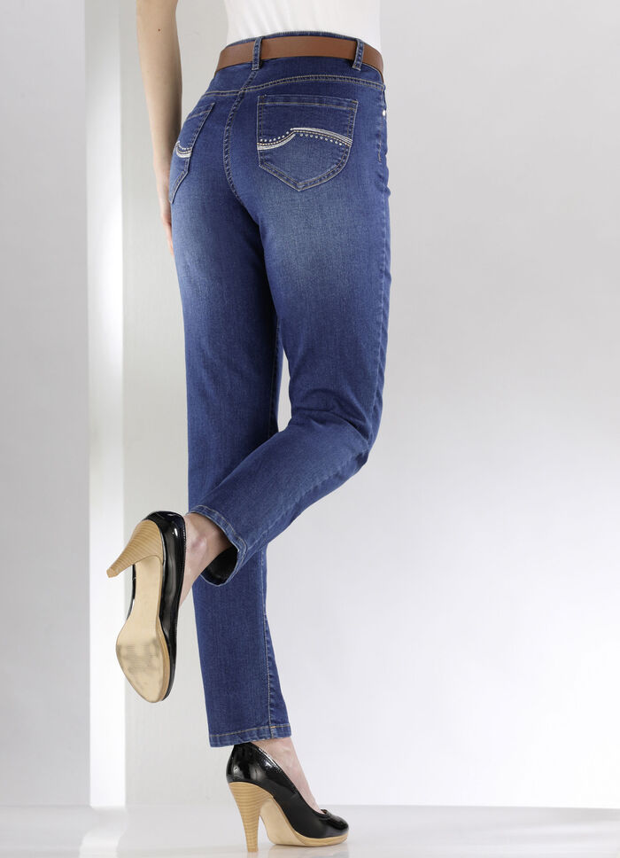 Jeans med vackra broderier och gnistrande strass JEANS BLÅ