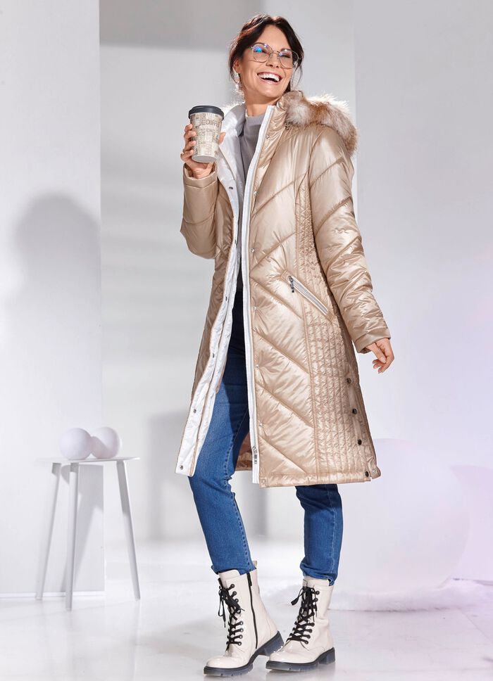 Jacka med avtagbar huva 