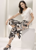 Stigbyxa med stretch i midjan 