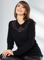 Tr&ouml;ja med mesh-spets och strassdekoration 