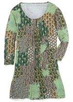 L&aring;ng skjorta med veck fram i 3 f&auml;rger LJUSGR&Ouml;N-F&Auml;RGIG