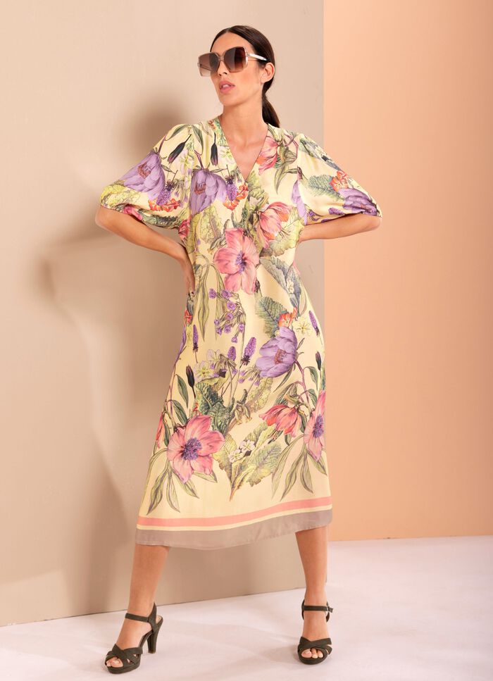 Kl&auml;nning i slip-on-modell 