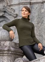 Polotr&ouml;ja med randig design 