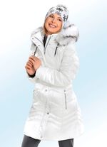 Funktionell kort kappa med avtagbar huva 