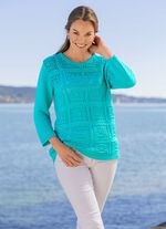 Tr&ouml;ja med ajourstickning i virkat utseende 