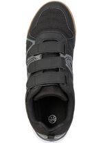 Sportiga herrtofflor med kardborrekn&auml;ppning 