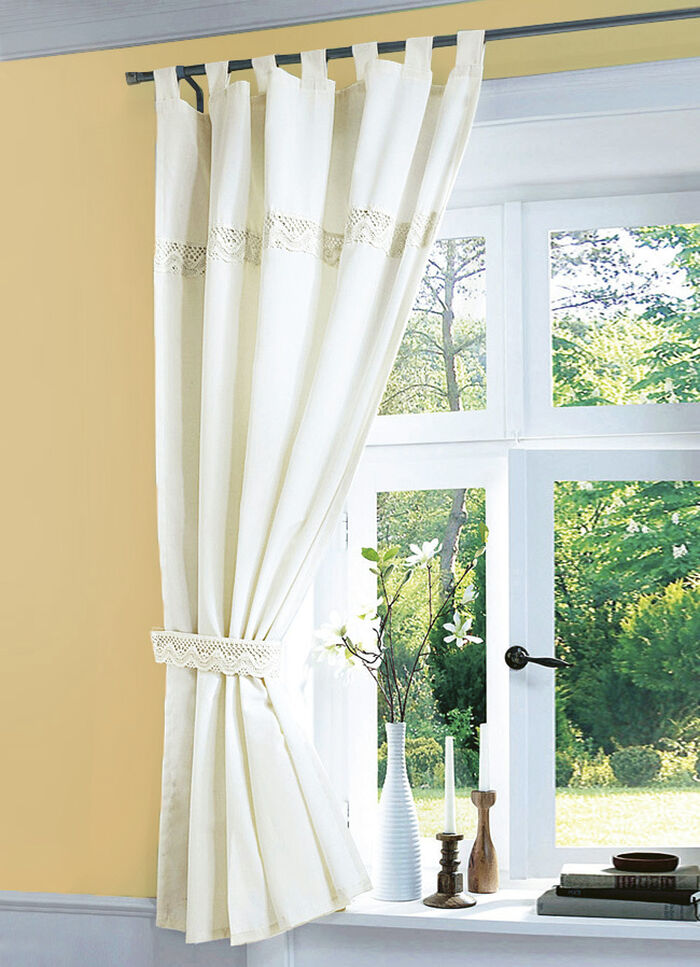 Övergardin med fäst virkad bård GRÄDDE