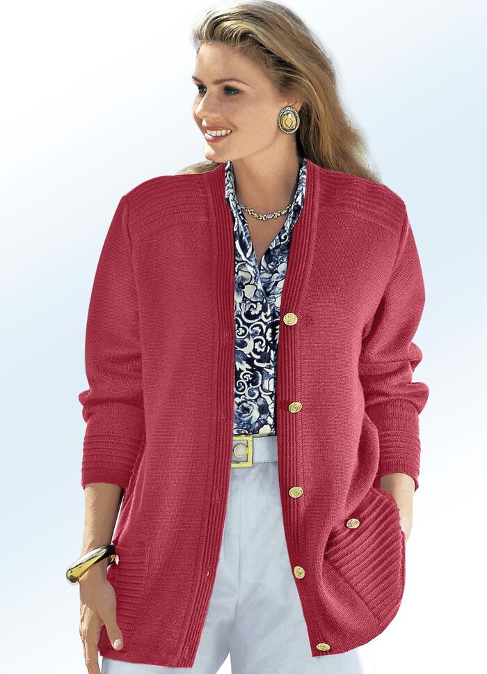 Stickad kofta med ny ull 