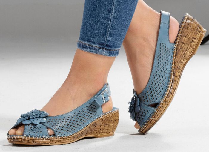 Gemini sandal med l&auml;derblomma JEANS