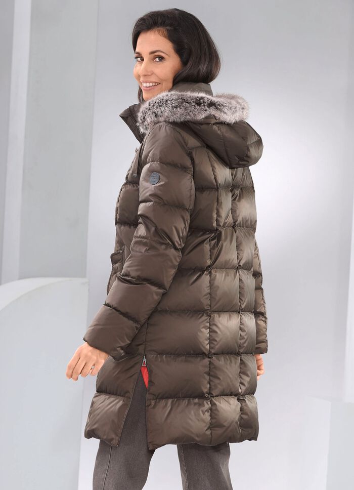 Kort dunkappa med avtagbar huva 